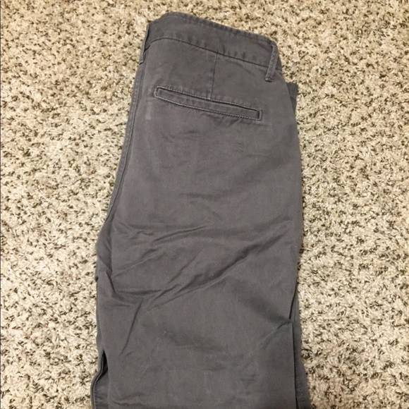 Khaki - Picture 3 of 3